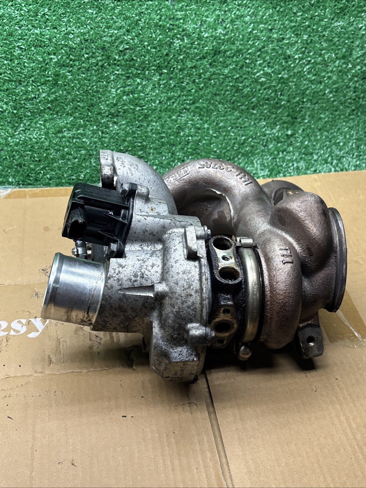 14-20 Maserati Ghibli Quattroporte Levante Left  Turbocharger Manifold Assy OEM