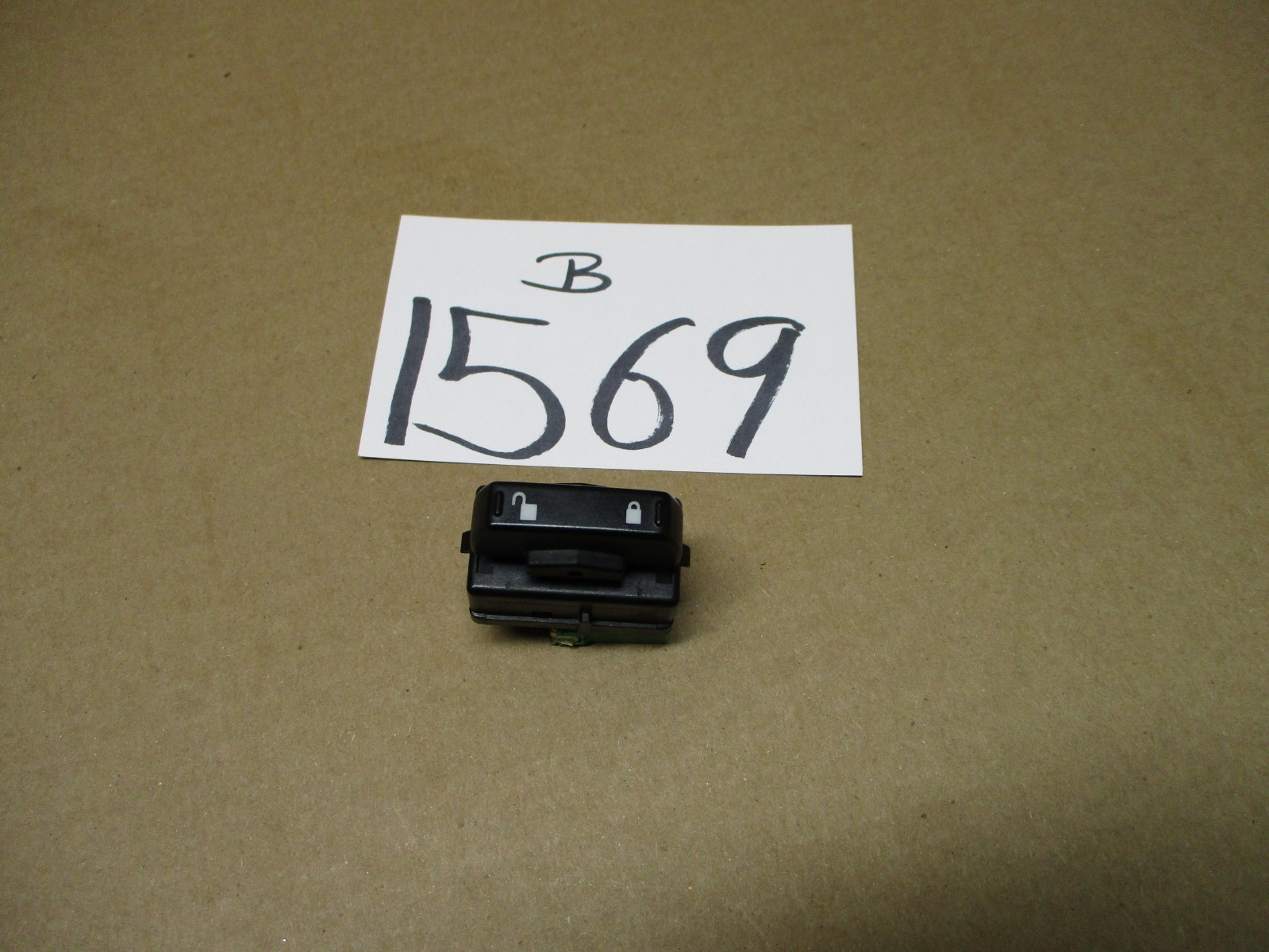 2008 2009 Ford Five Hundre Power Lock Switch Control Power #1569-B