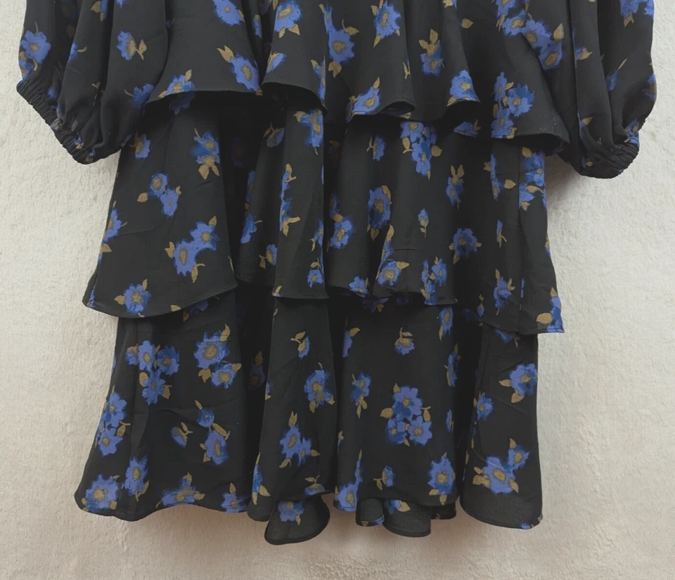 Halogen sz M 连衣裙荷叶边层气球袖黑色花卉印花 0811 — 第 2/4 张图片