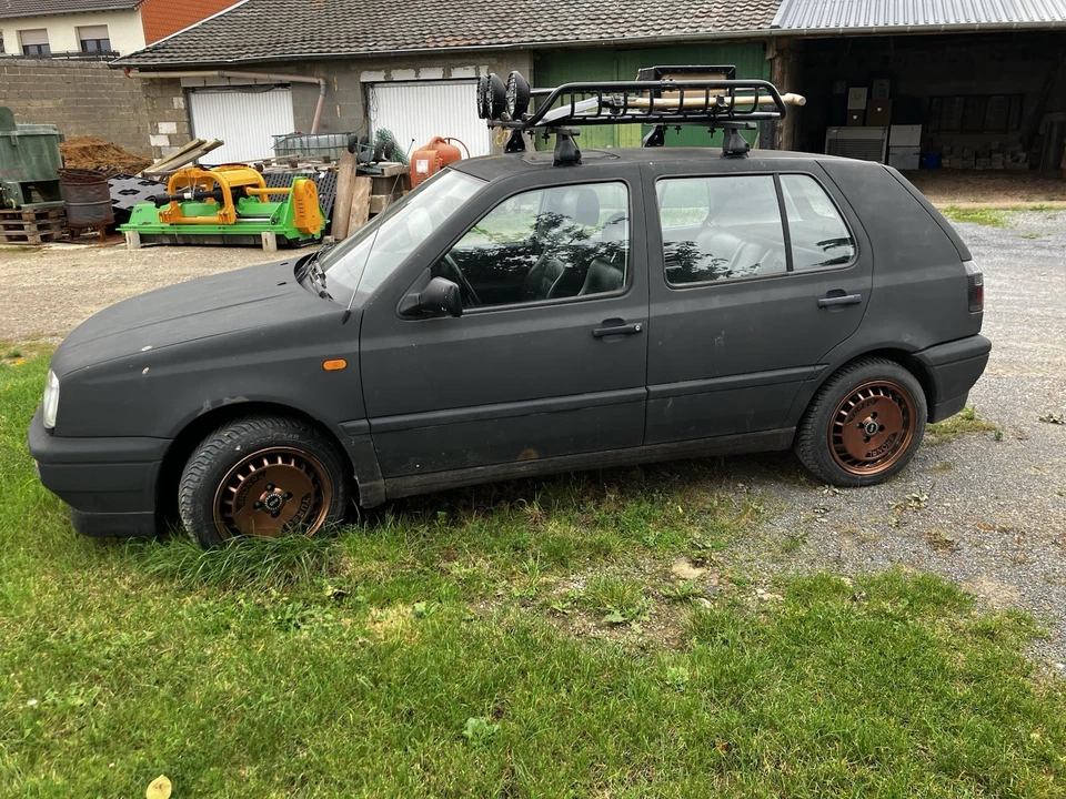 VW Golf 3 1.9 Saugdiesel 65 PS Baujahr 1996 - Bild 2 von 4