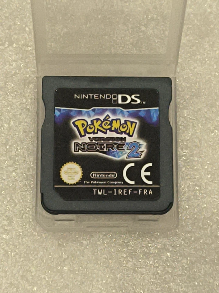 Pokémon Version Noire 2 (Nintendo DS,3DS 2012) Version Française  - Photo 2/3