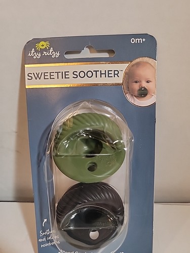 Itzy Ritzy 0m+ Sweetie Soother Pacifier Camo & Midnight Cable Green Black 2pk - Picture 3 of 14