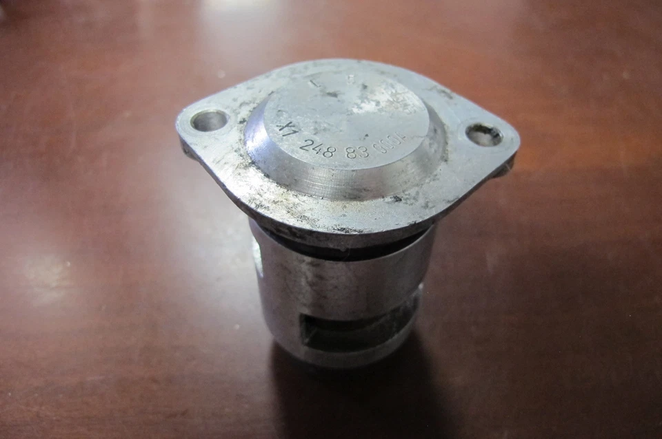 Termostato de aceite Behr X124883000 para Porsche 911 914 1971-1989 Foto 4 de 4