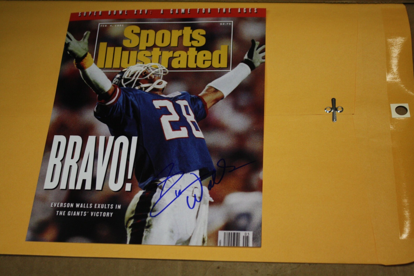 EVERSON WALLS #28 SIGNED NY GIANTS 8X10 PHOTO SPORTS ILLUSTRATED COVER