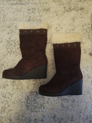payless ugg boots