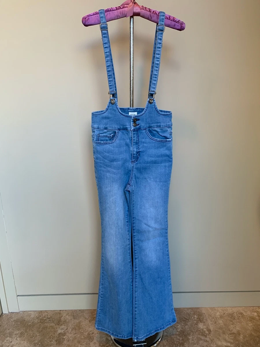 Wide leg store jeans with suspenders