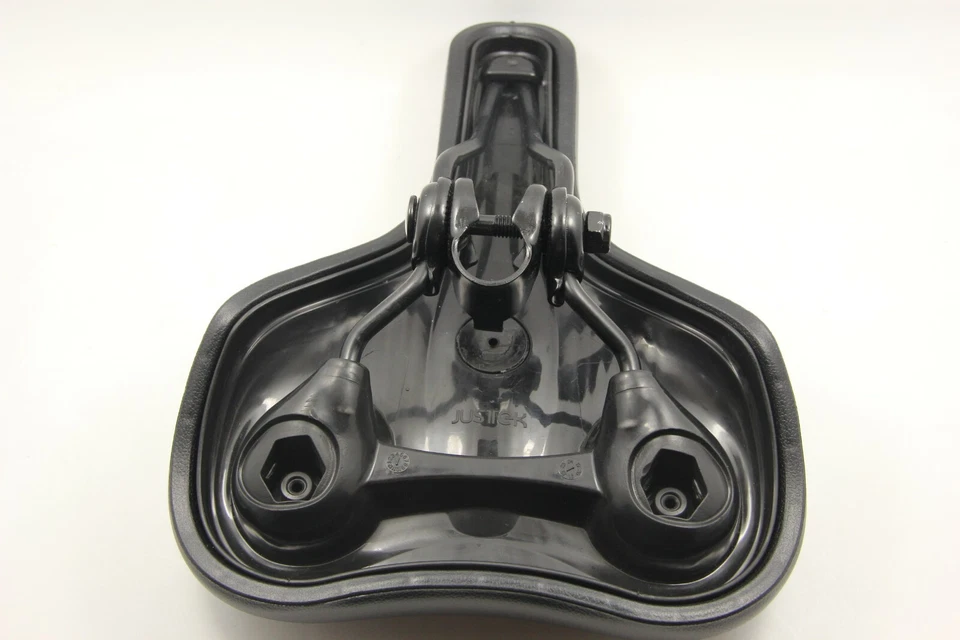Bicycle Saddle Seat Comfort Wide Black - Image 3 of 4