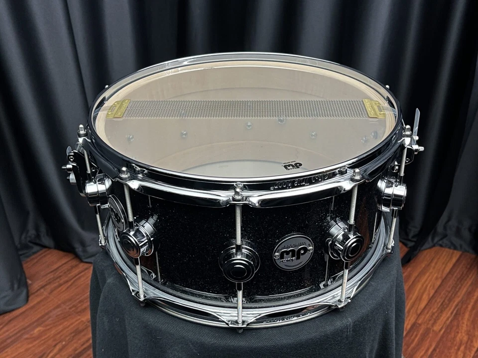 DW 6.5×14 Drum Workshop Collector’s Pure Maple SSC Black Ice Snare Drum - Image 4 of 4