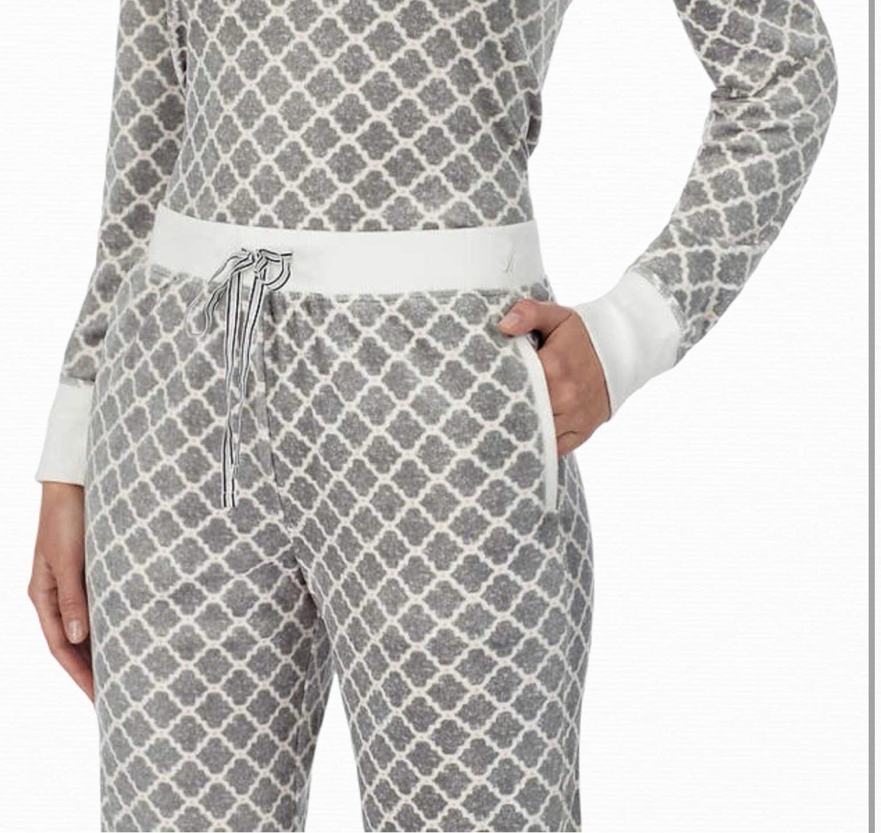 Nautica 2 PC Sleepwear Set Pajama Silky Stretch Fleece MEDIUM Gray Medallion image 3