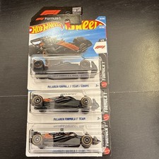 Hot Wheels McLaren F1 Formula 1 Team 2026 short card And Long Lot Of 3. 1/5