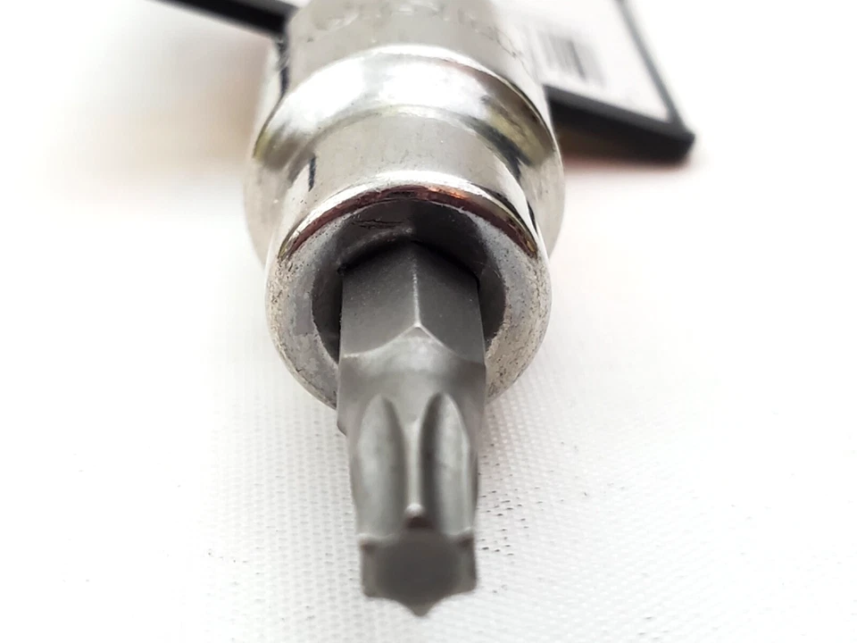 Husky T27 Torx Bit Socket 3/8" Drive H3DHBST27 - Image 4 of 4