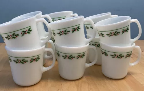 12 Vintage Holly Days Christmas Corning Corelle Milk Glass Coffee Cups Mugs VGC