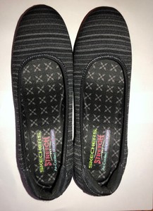 skechers stretch