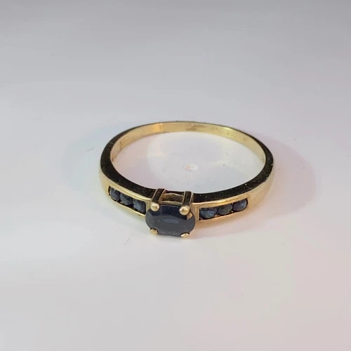 Black Stone Lady's Stone Ring 14K Yellow Gold 2.7g Size:9.25 (MI1064983)