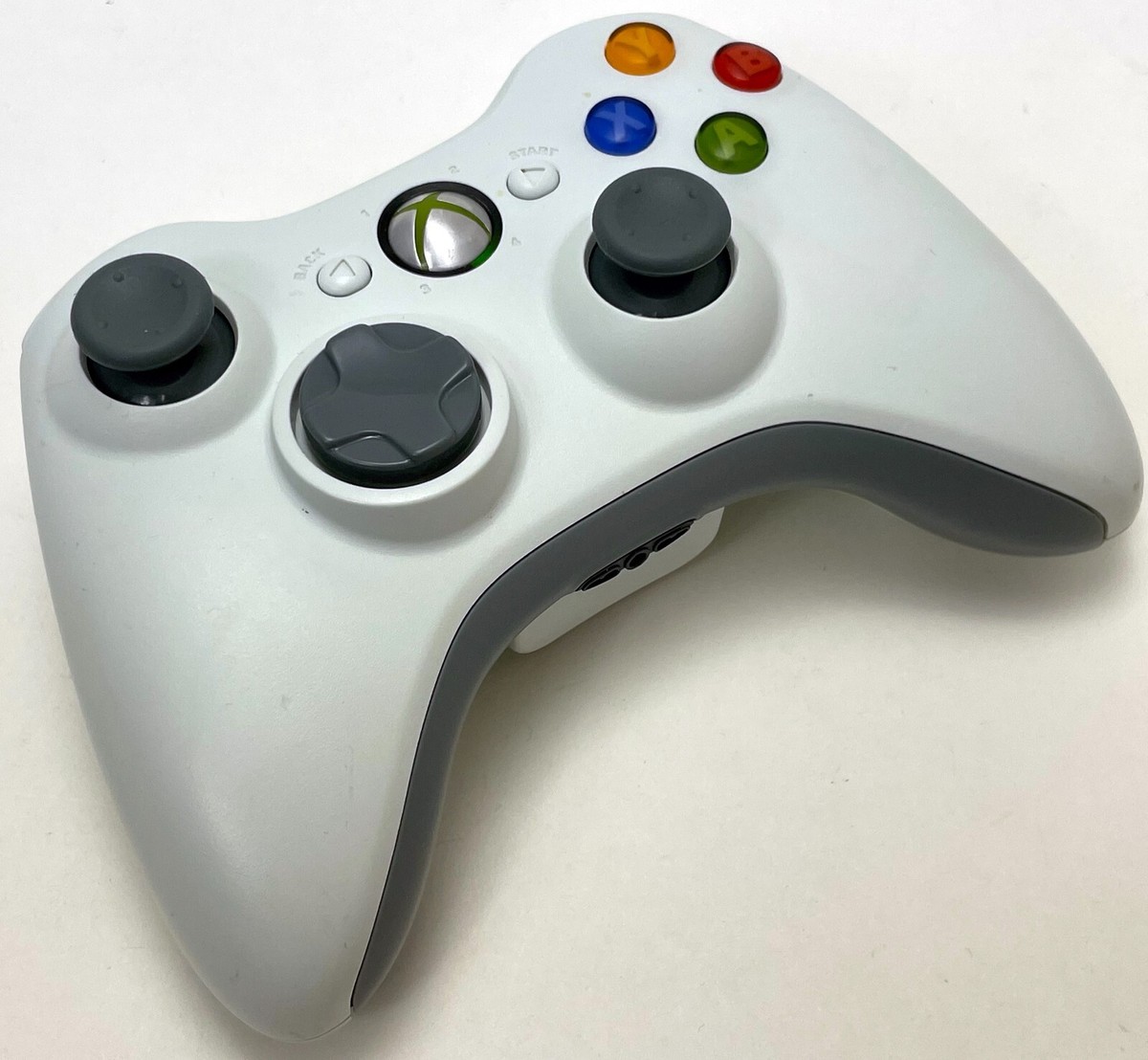 GENUINE Microsoft XBox 360 WHITE Wireless Controller gamepad