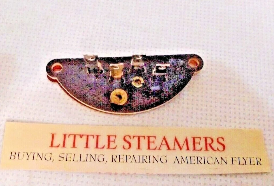 AMERICAN FLYER 4 OR 5 HOLE FEMALE CAB PANEL  RECEIVER   XA10662A - Image 3 of 3