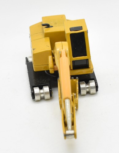 John Deere 690 DLC Excavator Diecast 1/64 Missing Treads - Picture 4 of 5
