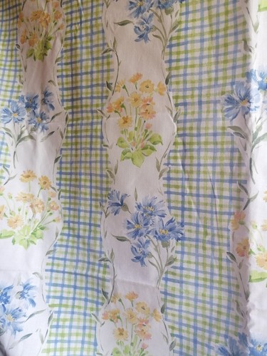 Laura Ashley St Helier Vintage Neu Stoff 4,4 Yards 1995 Floral Karo