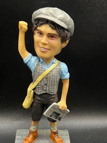 Disney Newsies Broadway Musical 8" Bobblehead Figurine in Box VGC - Picture 3 of 17