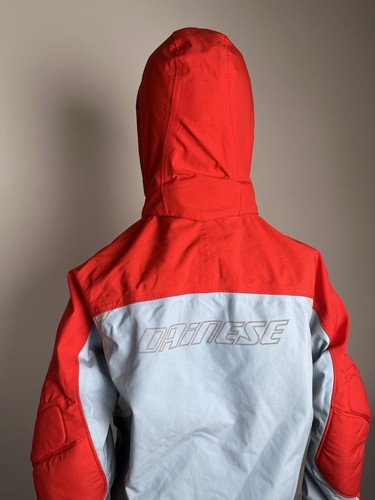 Dainese Ski Jacket with Gore-Tex and D-TEC Technology, Red & Light Blue, Size S - Picture 9 of 22