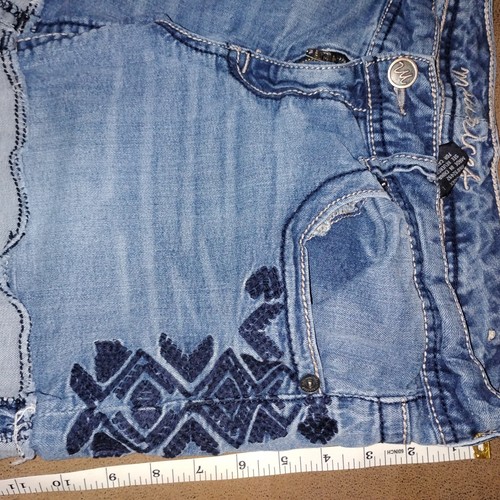 Maurices Blue Denim Shorts Size 7/8 Pre-Owned Ladies Summer Outdoors Beach - Y - Picture 10 of 10