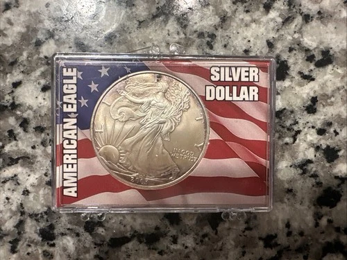 Circulated 2003 1oz Fine Silver One Dollar American Silver Eagle Round