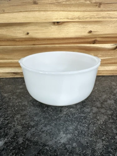 Vintage Glasbake Mixmaster Sunbeam 19CJ Large White Milk Glass Mixer Mixing Bowl