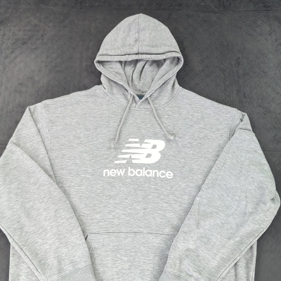 New Balance Sudadera con Capucha Pullover Gris Logo Gráfico Manga Larga Hombres XL-2XL Foto 2 de 4