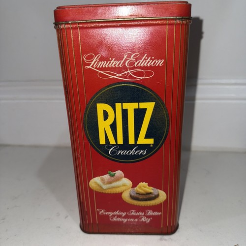 Vintage RITZ Crackers Limited Edition 16 oz Size Tin With Lid 1986 - Picture 3 of 8