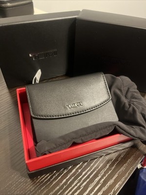 Tumi Flap Card Case Leather Black/GM