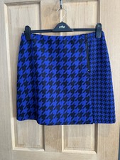 Marks & Spencer Blue And Black Dogtooth Short Skirt Size 14 Excellent Condition