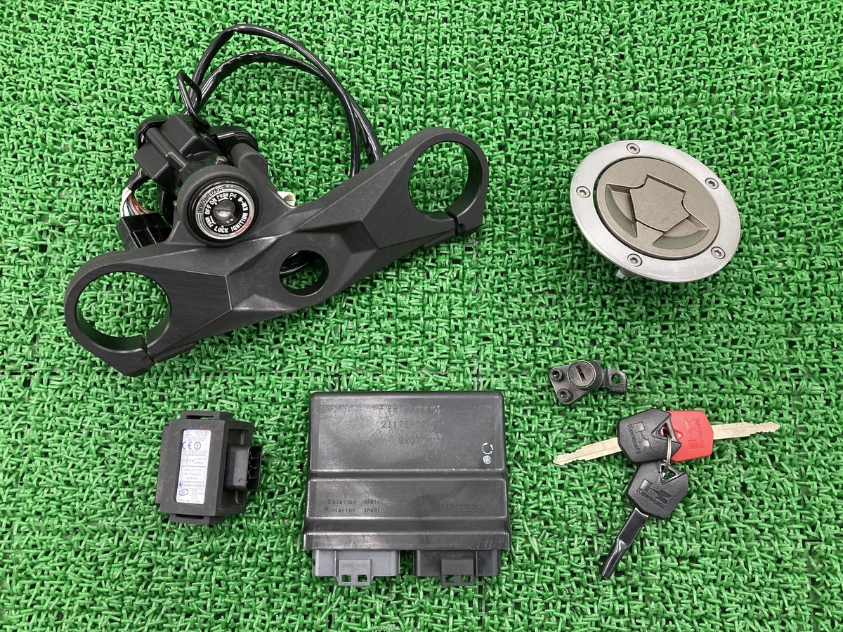 キングダム ZX-10R key set Kawasaki 21175-0242 21181-000 immobilizer