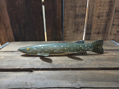 VINTAGE NEWBERRY, MICHIGAN ERNIE PETERSON ICE FISHING SPEARING DECOY 1
