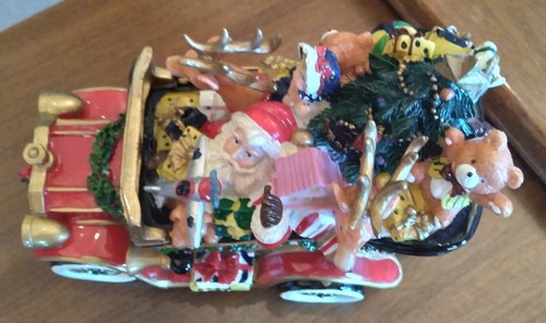 FITZ AND FLOYD SANTA CAR MUSICAL BOX 2001 WE WISH YOU A MERRY CHRISTMAS MINT - Picture 2 of 7