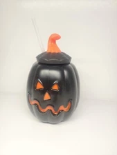 Black Jack-O'-Lantern 48 OZ Plastic Drinking Cup with Lid and Straw Bpa Free 