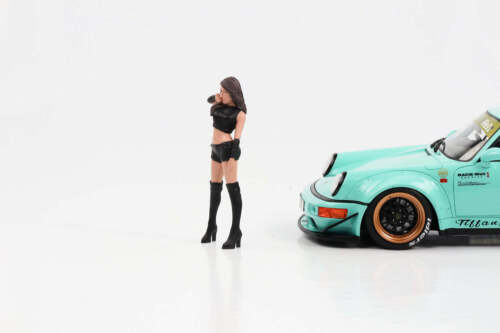 1:18 Figurine Car Salon Girls Amanda Standing American Diorama Figurine 1 - Picture 3 of 3