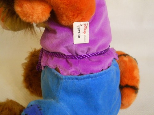 Winnie the Pooh Tigger Wolfman Werewolf large 16" plush Halloween Disney Store - Picture 5 of 5