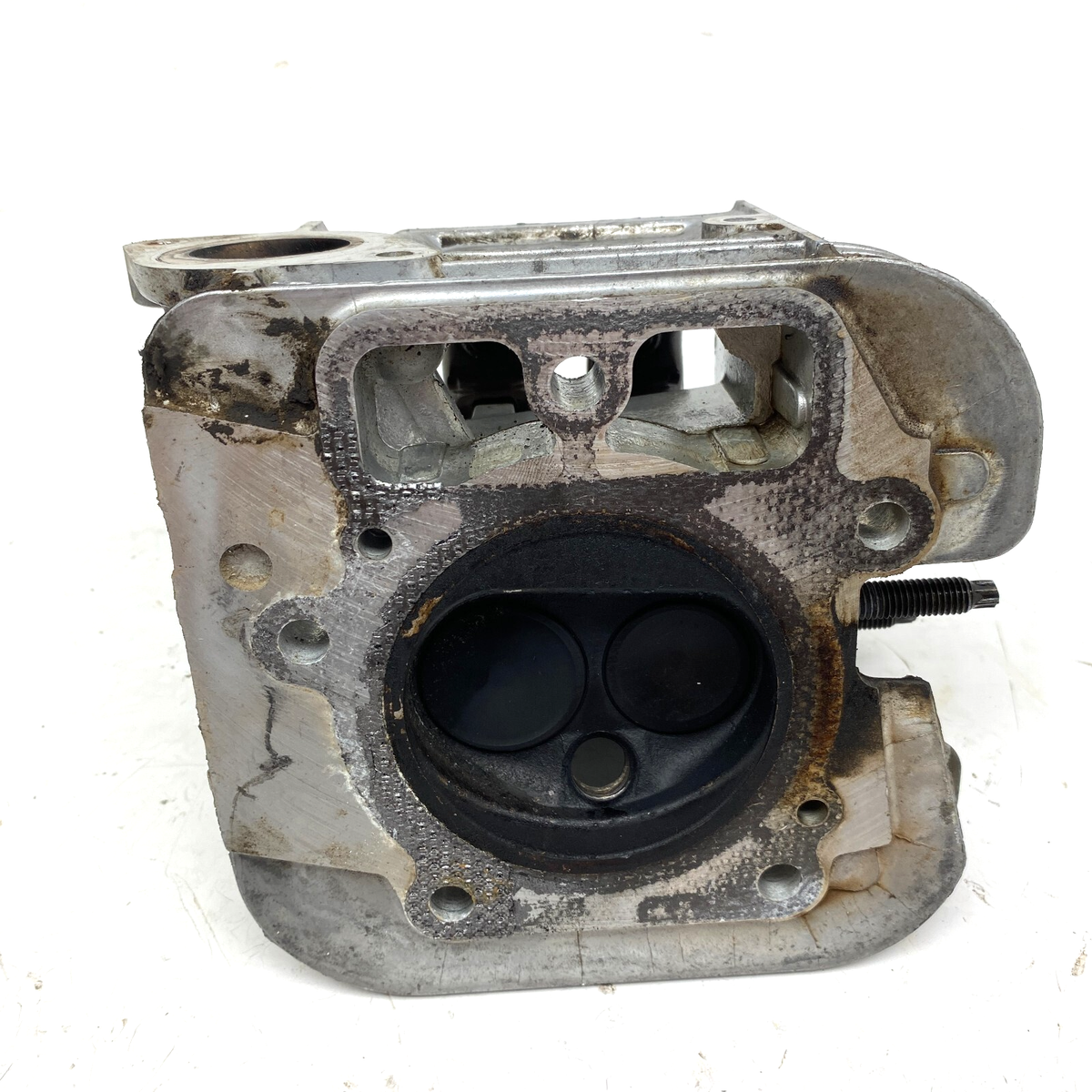 John Deere Z525E Briggs & Stratton 44U877 Cylinder Head #2