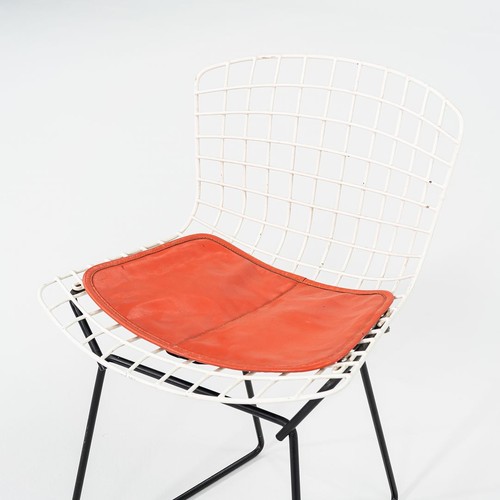 1950s Set of Four Harry Bertoia for Knoll Child Size Side Chairs White No. 425-N - Picture 2 of 12