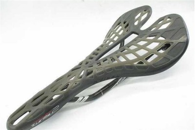  Tioga SPYDER TWINTAIL2 carbon rail saddle Used