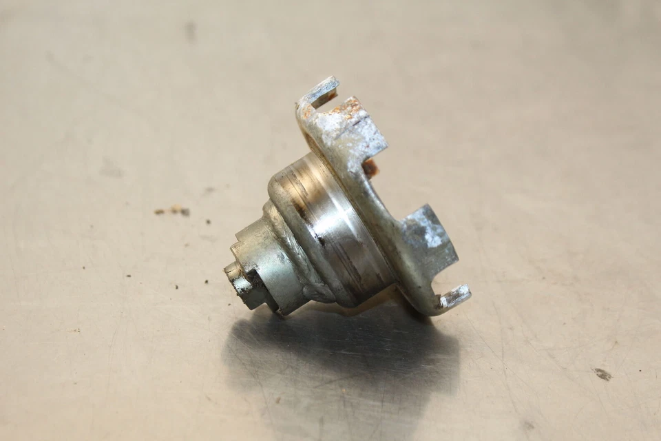 Honda FourTrax 125 TRX125 1985 2x4 arranque de tracción retroceso enganche jaula C220 Foto 2 de 4