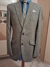 MANS PRINCE OF WALES CHECK SUIT 36" CHEST