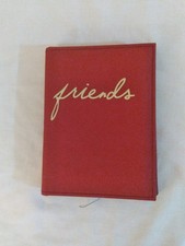 HOLSON "FRIENDS" CLOTH-COVERED SMALL SLIP-IN PHOTO ALBUM