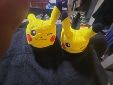 Official Pokemon Pikachu Plush Kids Unisex Slip On Slippers - Size 7/8 NEW