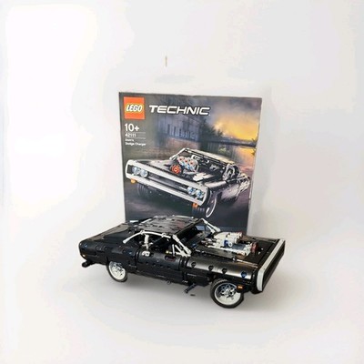 LEGO Technic 42111 Dom's Dodge Charger (Fast & Furious) Set 10+ Kunststoff