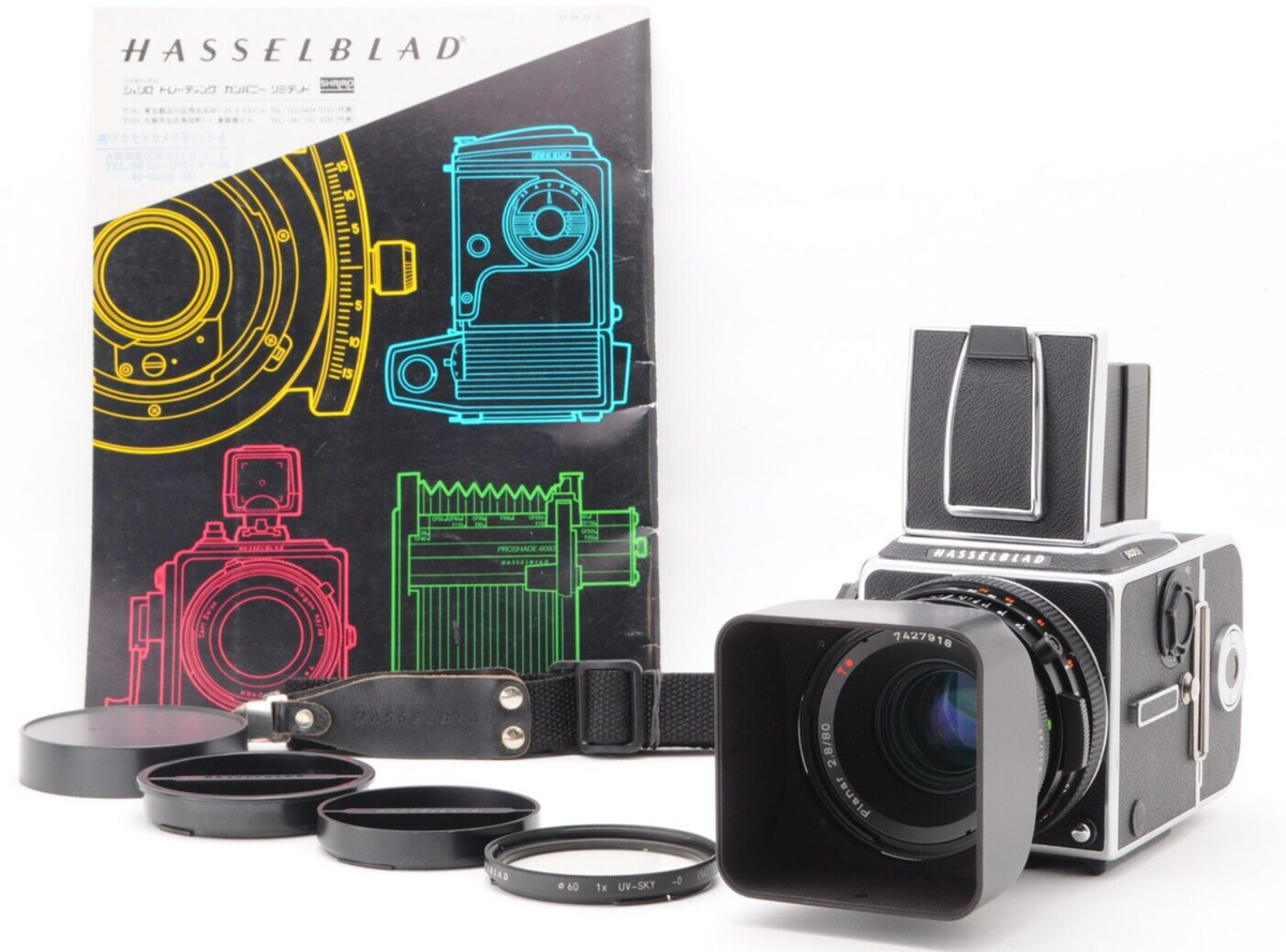 Hasselblad 503CXi ＋80mm＋A12 III Hasselblad 503CXi with 80mm CF Lens (Black) — Film Objektiv