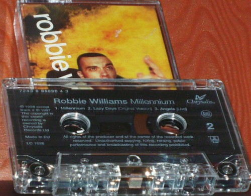 Robbie Williams Millennium CASSETTE SINGLE Electronic Pop Downtempo inc. Angels - Picture 5 of 6
