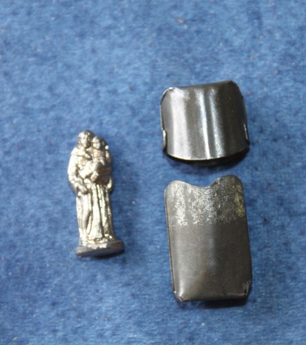 MINI STATUETTE JOSEPH et JESUS EN ETUI METAL