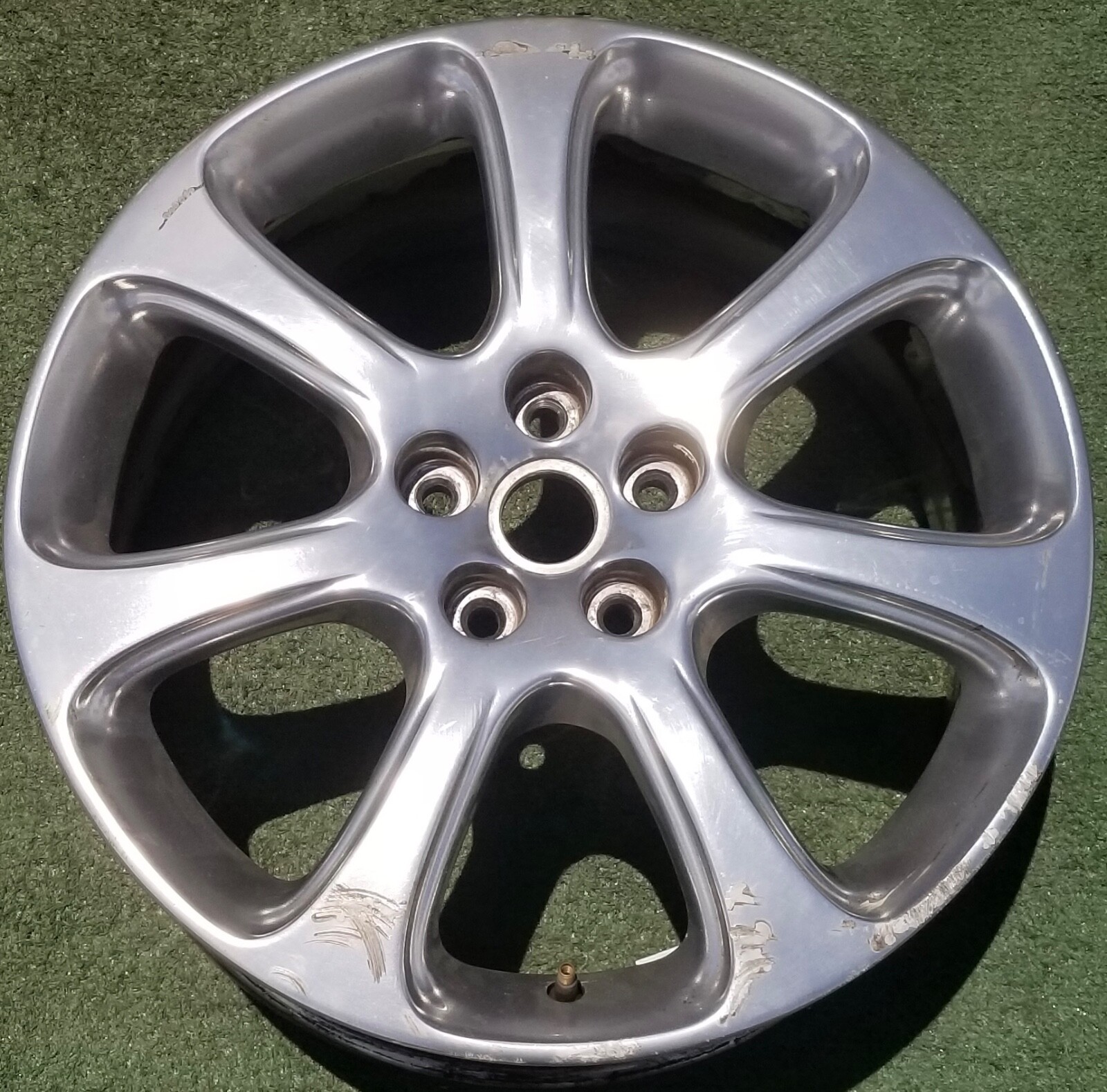 Factory Maserati GT Coupe Wheel 18 Polished OEM 3200 4200 Spyder Chromate 198645