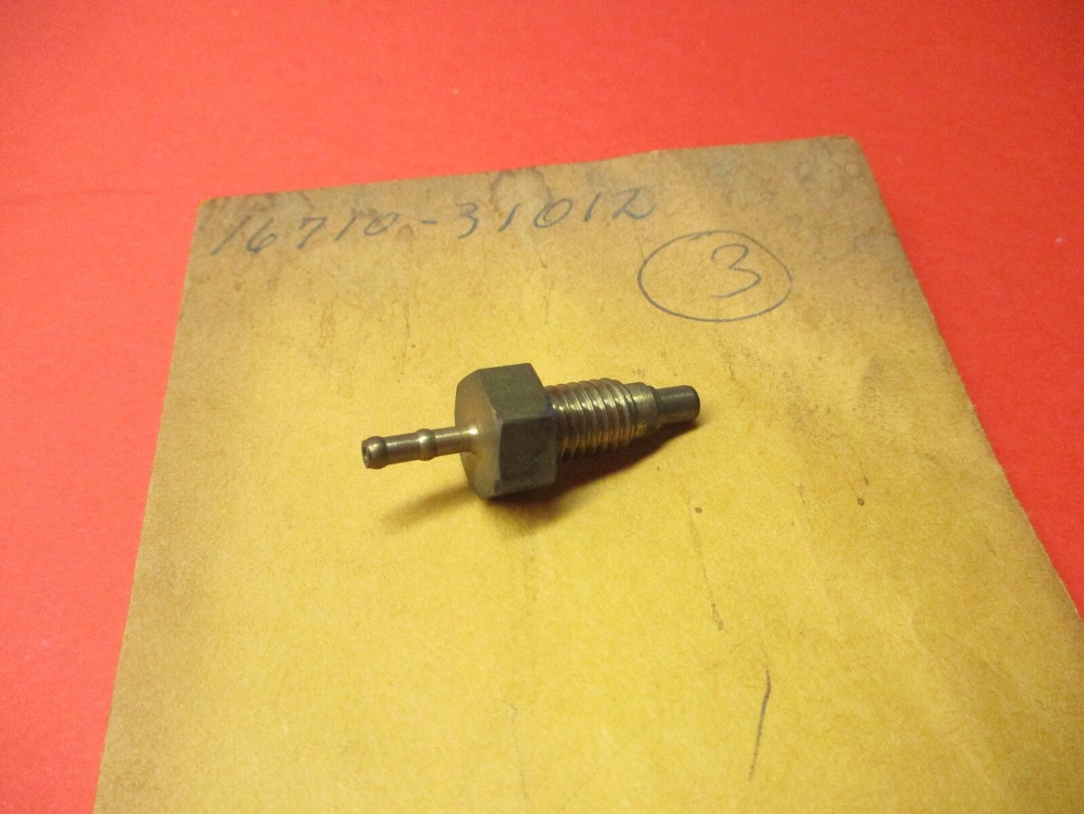 NOS OEM NEW ORIGINAL SUZUKI GT380 GT550 GT750 CHECK VALVE 16710